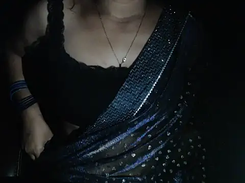 Kudi_Kiyara webcam
