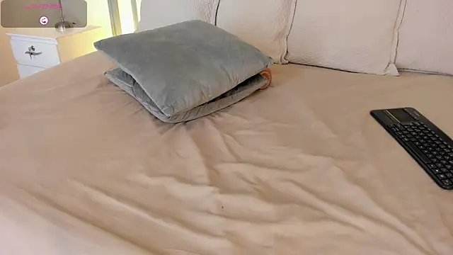 cocoamore webcam