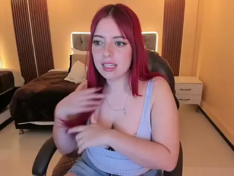 Blair_red_ webcam