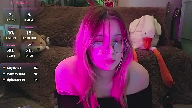 LeahBay webcam