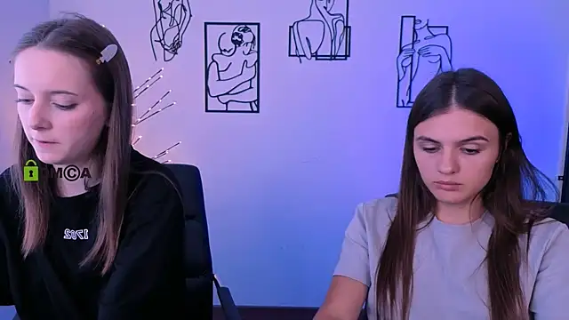 lisa_dark_ webcam