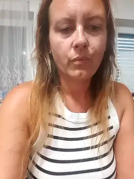 Hot_Milf_Denise webcam