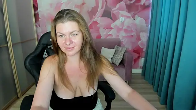 LunaKissesx webcam