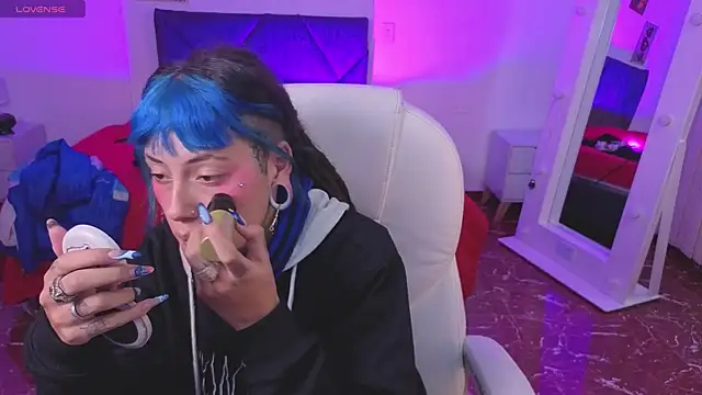 _sharlotte777 webcam