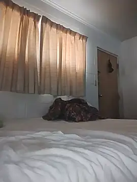 THEBEDroomdoOR