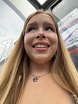 Liza_risky