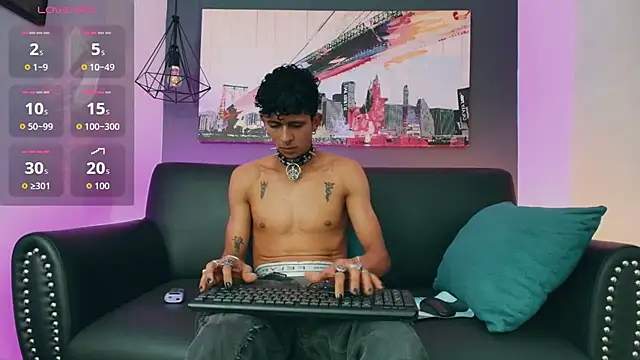 Maximoking26 webcam