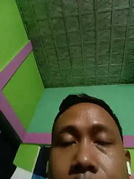 Assamese_Sunny2 live cam on StripChat