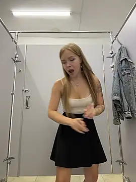 Liza_risky webcam