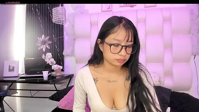Kittytokyoo webcam