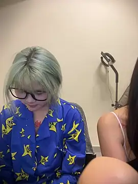 rocket-girl - Rocket-Girl's free webcam - UK Sex Cams