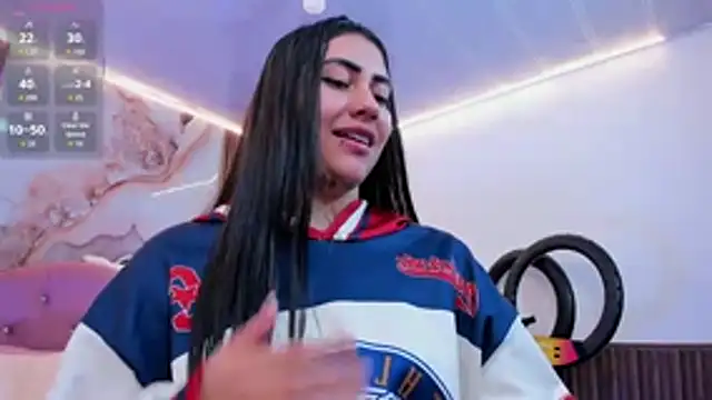 Kiara_tay