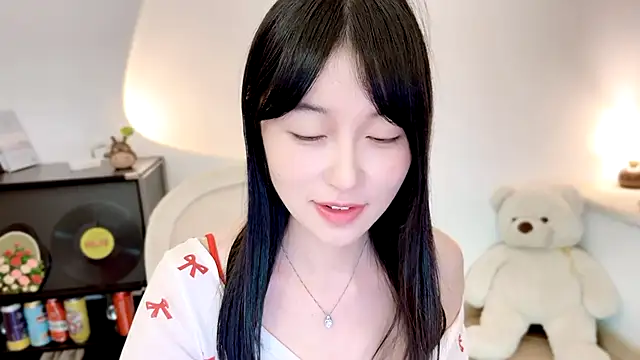 Onechestnut webcam