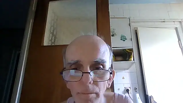 mariusica1@xh webcam