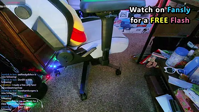 AaronSkeetman webcam