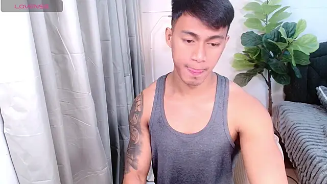 PinooyMilker webcam