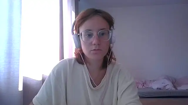 LuckySLove webcam