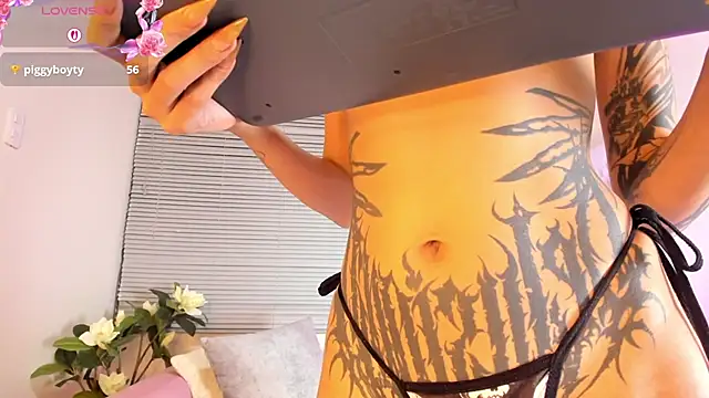 emily_burton18 webcam