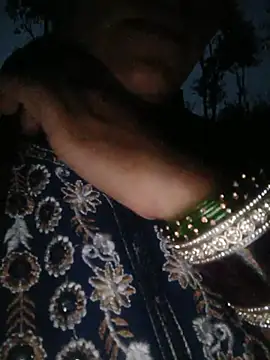 YOURBHABI143 webcam