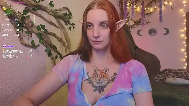 Elfie_Agatha webcam