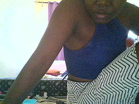 Naughty_Luna4u webcam
