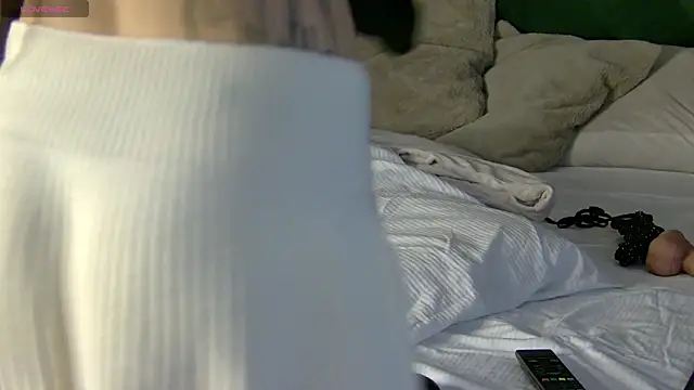 AlexisBlue_ webcam