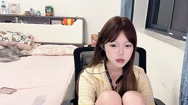 xiaoting-baby webcam