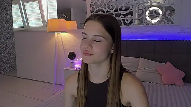 LuisaClover webcam