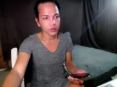 Precious_foryou webcam