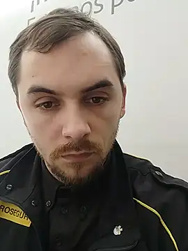 ooluchyferoo live cam on StripChat