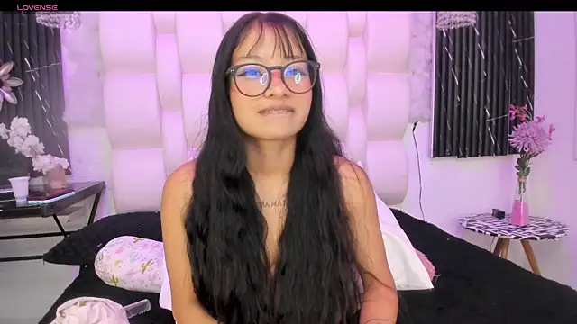 Kittytokyoo webcam