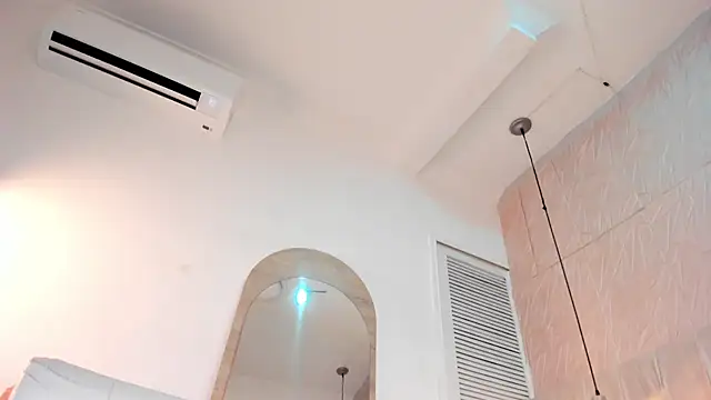 alizza_ webcam