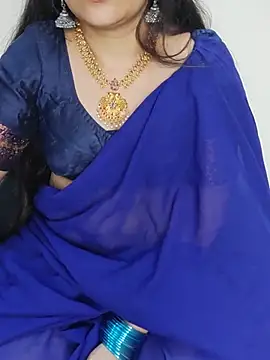 traditional_Jaanvi webcam