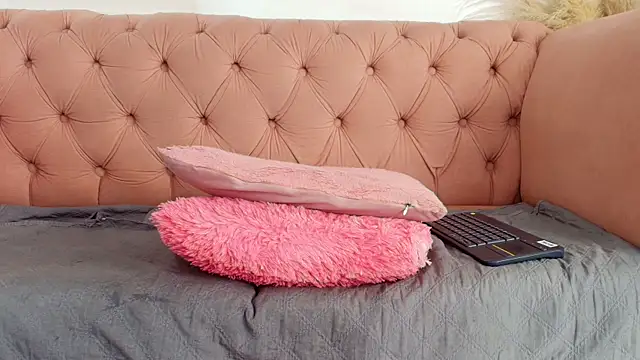 sofia_lapeira webcam