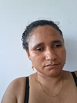 Mature--Mommy webcam