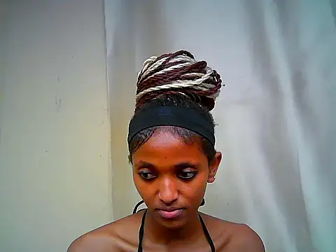 Qute_nimple webcam