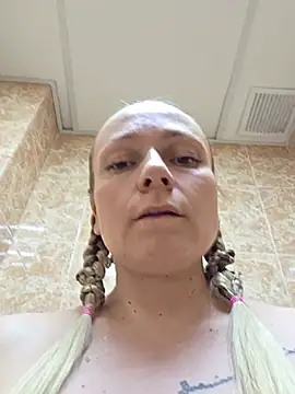 Bondgirl_013 webcam