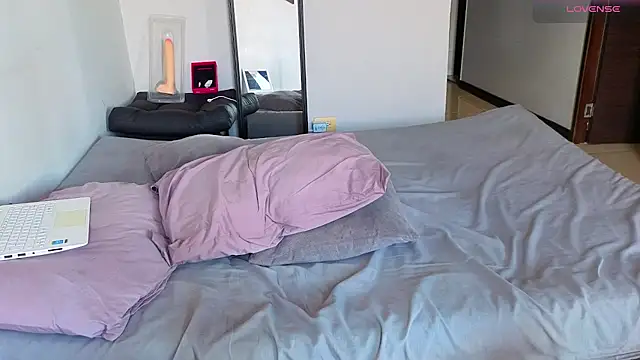 Matiashorney webcam