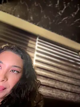 Sasha-firee webcam