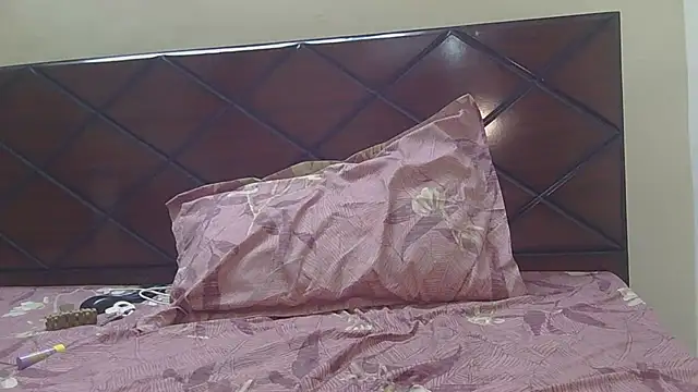 Sugar_mommy98 webcam