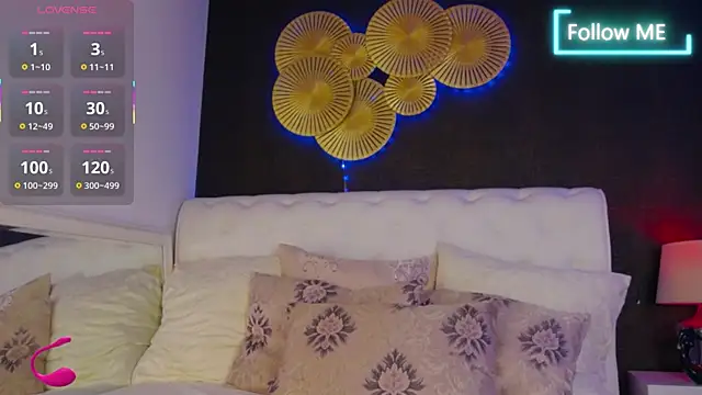 BellaKarma webcam