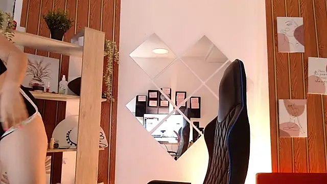 milfsecret69 webcam