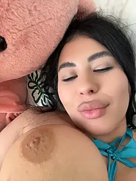DaianaKimberly webcam