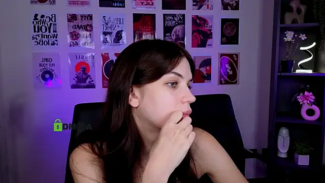 nekky_mouse webcam