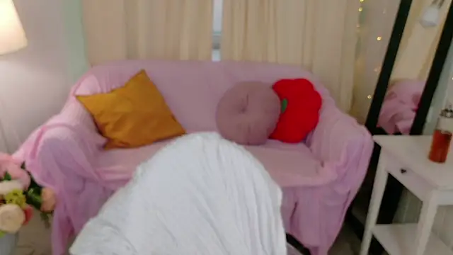 Beatrica_Klein webcam