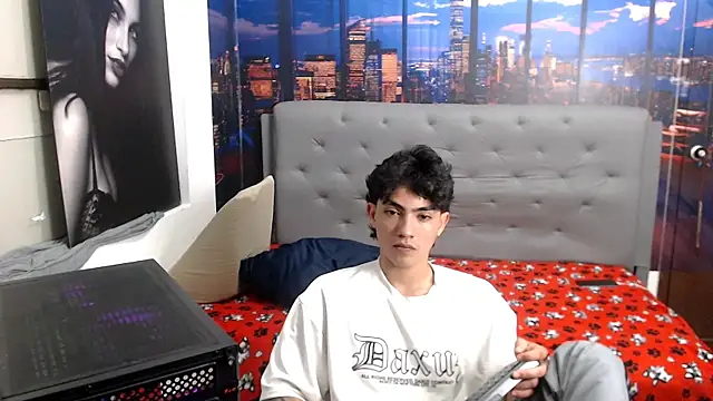 RomeoMillerr webcam