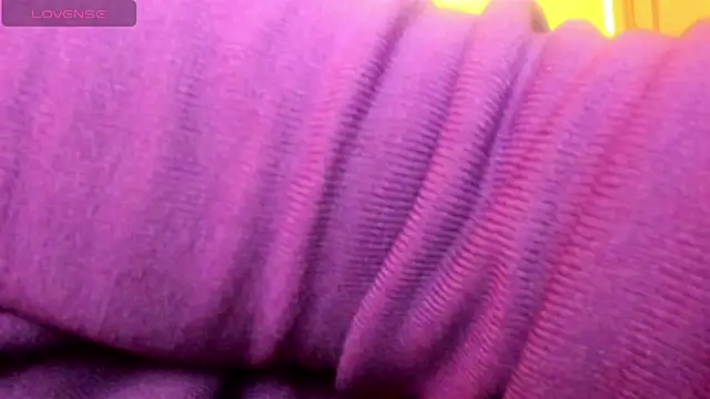 ebonycamelia webcam