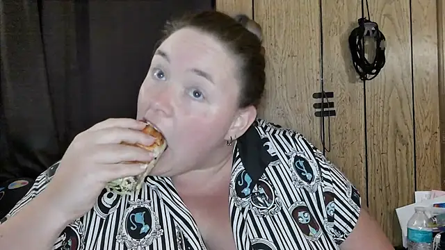 ladylynn13 webcam