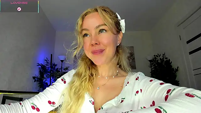 caty_kiss webcam