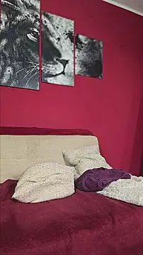 Miss_Jozi webcam